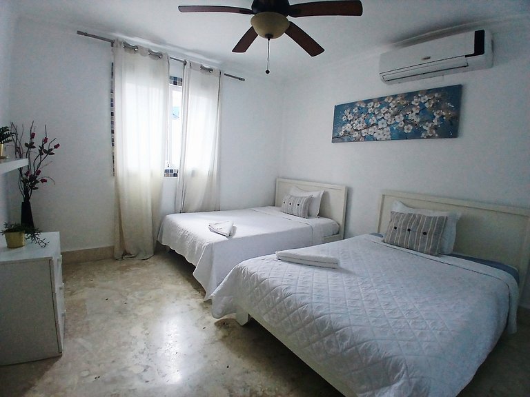 Villa a pasos de la playa Los Corales Punta Cana