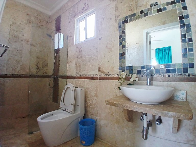 Villa a pasos de la playa Los Corales Punta Cana