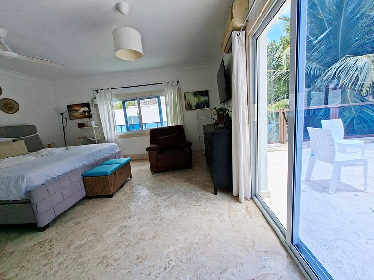 Villa a pasos de la playa Los Corales Punta Cana