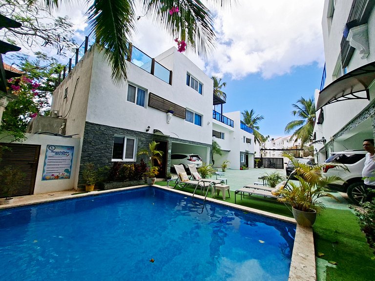 Villa a pasos de la playa Los Corales Punta Cana