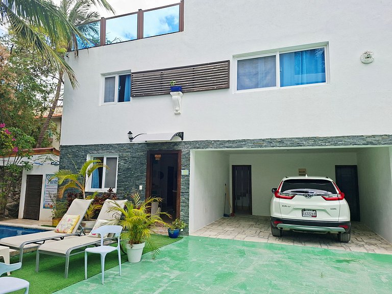 Villa a pasos de la playa Los Corales Punta Cana